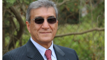 مستند معرفی دکتر محمود معظمی 