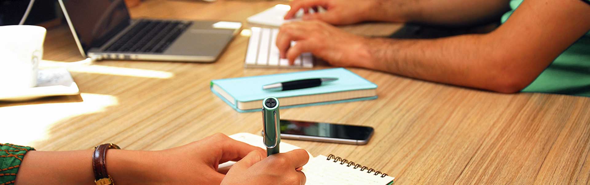 رویدادان در یک نگاه